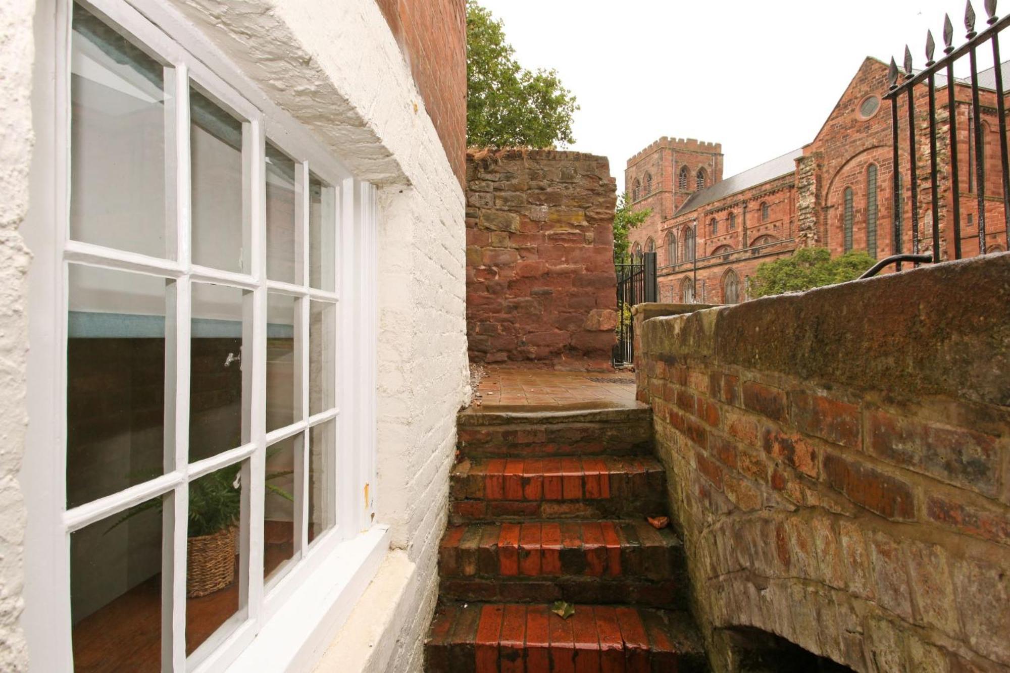 Abbey Foregate Shrewsbury Exterior photo